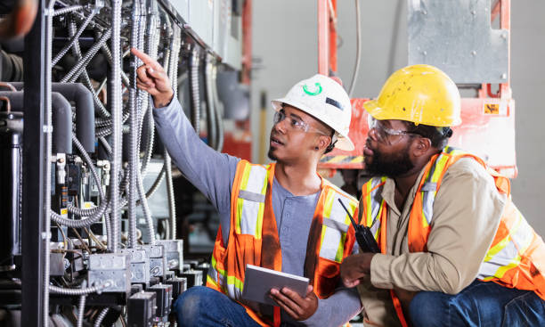Best Emergency Electrical Repair  in Winfield, MO