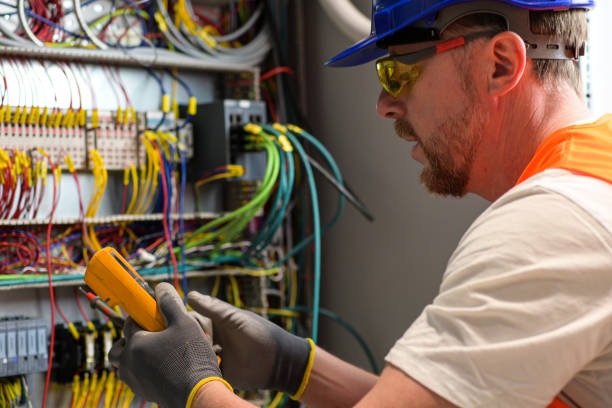 Best Electrical Repair Services  in Winfield, MO